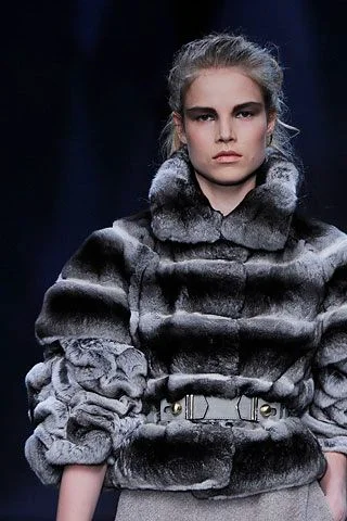 Look 13